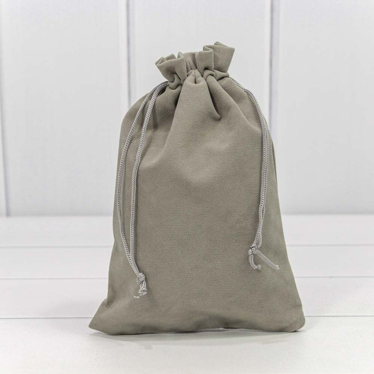 000811G/14 Мешочки бархатные 14*20 Серый 1/25 1/1500 000811G/14 Мешочки бархатные 14*20 Серый 1/25 1/1500